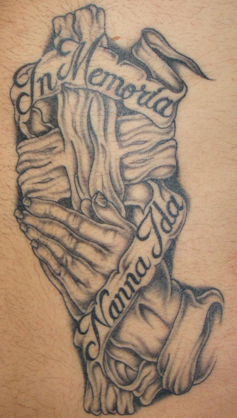 praying hands tattoo